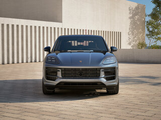 2026 Porsche Cayenne Coupé III Рестайлинг, серый, 17900000 рублей, вид 4