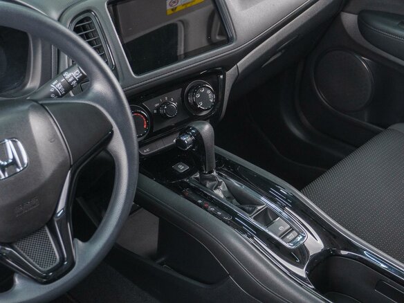 2020 Honda Vezel I Рестайлинг, чёрный, 2249000 рублей - вид 14