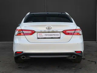 2023 Toyota Camry VIII (XV70) Рестайлинг, белый, 3690000 рублей, вид 5