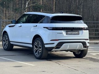 2025 Land Rover Range Rover Evoque II Рестайлинг, белый, 6050000 рублей, вид 3