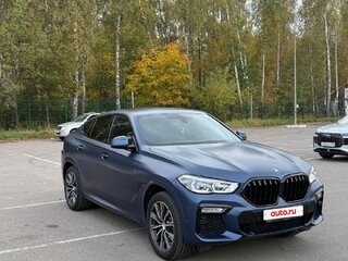 2021 BMW X6 40i III (G06), синий, 7499000 рублей, вид 3