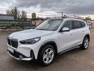 2023 BMW X1 Long 20Li sDrive III (U11/U12), белый, 2858000 рублей, вид 2
