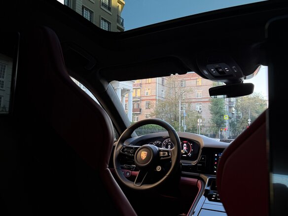 2025 Porsche Panamera GTS III, серый - вид 23