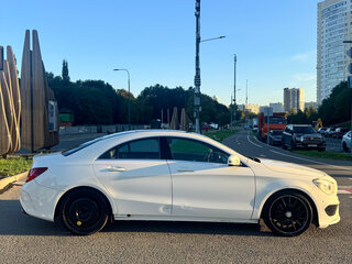 2013 Mercedes-Benz CLA 200 I (C117, X117), белый, 1400000 рублей, вид 2