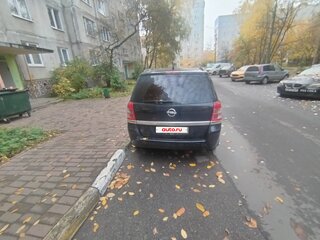 2012 Opel Zafira B Рестайлинг, чёрный, 720000 рублей, вид 4
