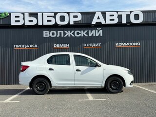 2014 Renault Logan II, белый, 435000 рублей, вид 4