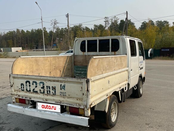1996 Nissan Atlas, белый, 900000 рублей - вид 3