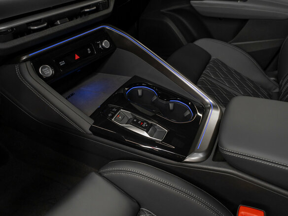 2026 Audi Q5 45 TFSI III (GU), зелёный, 7180000 рублей - вид 12