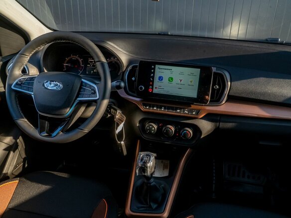 2026 Lada (ВАЗ) Iskra SW Cross, белый, 1740000 рублей - вид 13