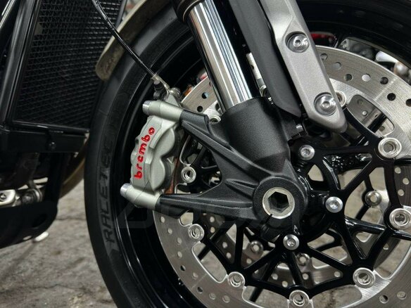 2022 Triumph Speed Twin, красный, 1250000 рублей - вид 31