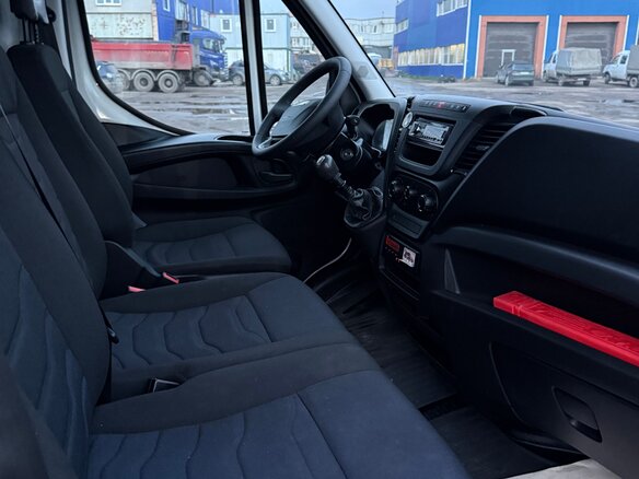 2020 Iveco Daily, белый, 2870000 рублей - вид 12
