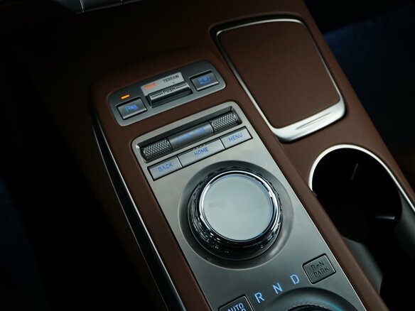 2020 Genesis GV70 I, белый, 4499654 рублей - вид 15