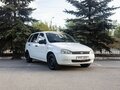 2011 Lada (ВАЗ) Kalina I, белый, 330000 рублей
