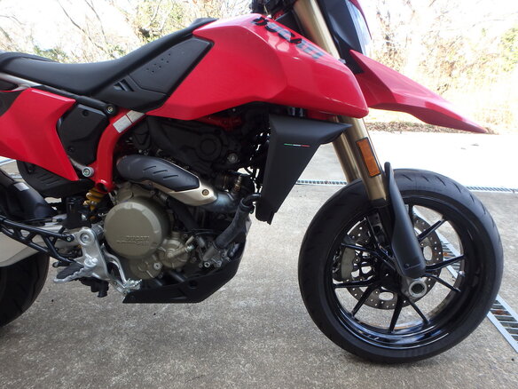 2024 Ducati Hypermotard, красный, 1350000 рублей - вид 14