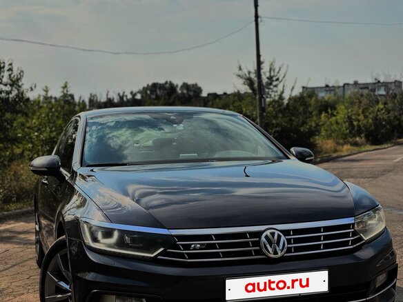 2019 Volkswagen Passat DSG7 B8, серый, 2450000 рублей - вид 12