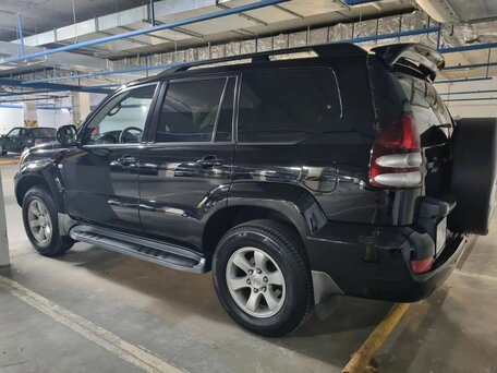 2008 Toyota Land Cruiser Prado 5-speed 120 Series Рестайлинг, чёрный, 2850000 рублей, вид 1