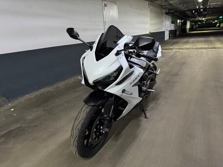 2023 Honda CBR 650R, белый, 955000 рублей, вид 5