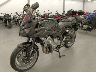 2008 Yamaha FZ1, серый, 530000 рублей, вид 5