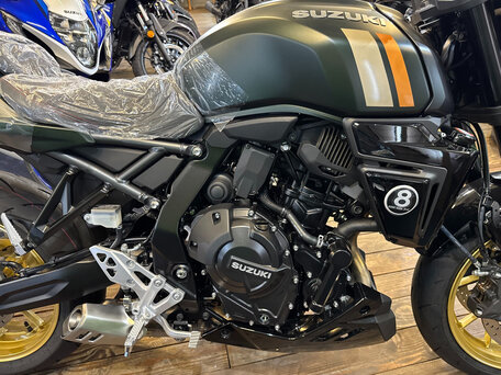 2026 Suzuki GSX-8TT, зелёный, 1100000 рублей, вид 2