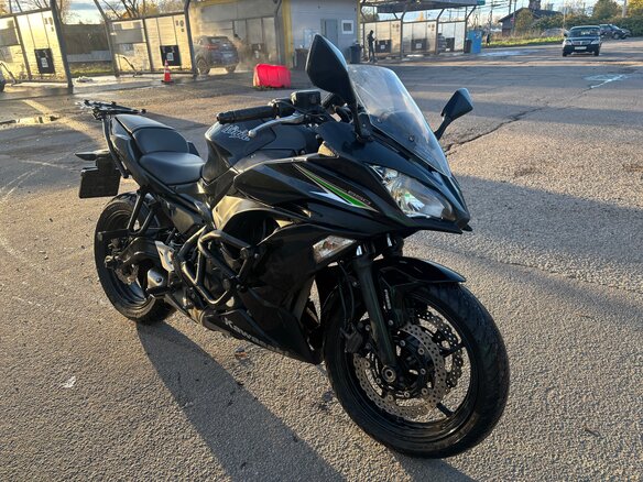 2017 Kawasaki Ninja 650, чёрный, 600000 рублей
