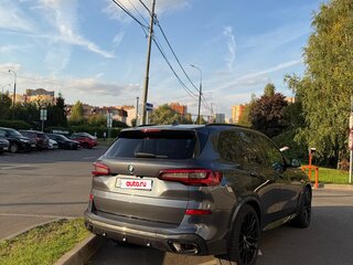 2021 BMW X5 M50d IV (G05/G18), серый, 7749000 рублей, вид 4
