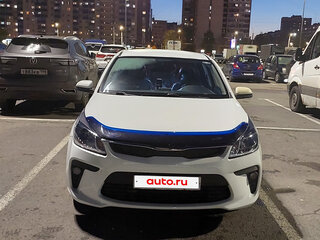 2017 Kia Rio IV, белый, 550000 рублей, вид 1