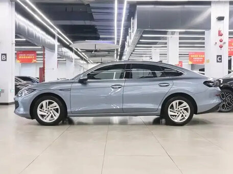 2023 Volkswagen Lamando L II, серебристый, 1626040 рублей, вид 3