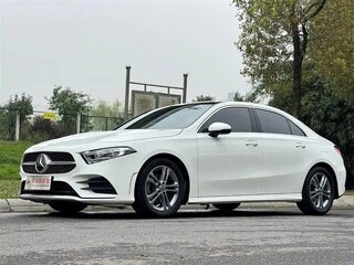 2022 Mercedes-Benz A-Класс 180 Long IV (W177), белый, 1530666 рублей, вид 1