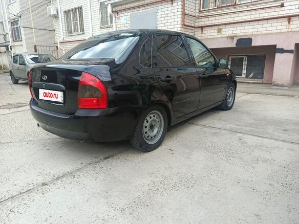 2010 Lada (ВАЗ) Kalina I, чёрный, 265000 рублей - вид 3