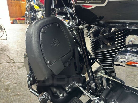 2012 Harley-Davidson Electra Glide, чёрный, 1120000 рублей - вид 32