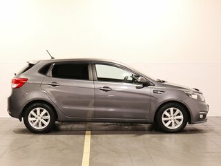 2016 Kia Rio III Рестайлинг, серый, 1140000 рублей, вид 5