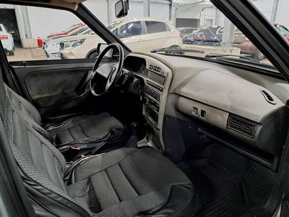 2007 Lada (ВАЗ) 2115, серый, 139000 рублей - вид 10