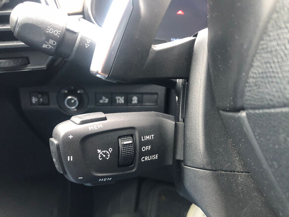 2019 DS 7 Crossback I, чёрный, 2100000 рублей - вид 3