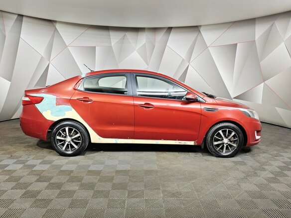 2012 Kia Rio 5-speed III, красный, 411000 рублей - вид 5