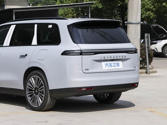 2026 Leapmotor C16 I, синий, 4460000 рублей - вид 7