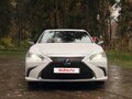 2020 Lexus ES 300h VII, белый, 4200000 рублей - вид 2