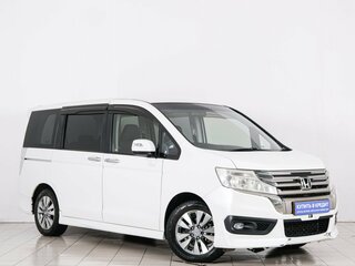 2013 Honda Stepwgn Spada IV Рестайлинг, белый, 1499000 рублей, вид 1