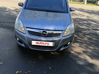 2008 Opel Zafira B Рестайлинг, серый, 450000 рублей, вид 1