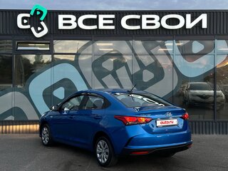 2021 Hyundai Solaris II Рестайлинг, синий, 1660000 рублей, вид 3