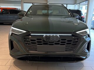 2023 Audi SQ8 e-tron, зелёный, 24900000 рублей, вид 3