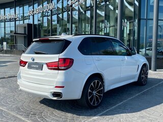 2015 BMW X5 40d III (F15), белый, 3099000 рублей, вид 2