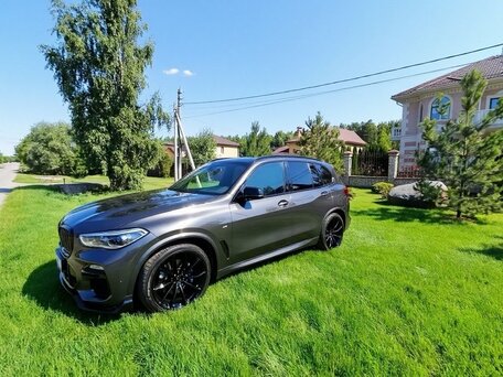 2019 BMW X5 30d IV (G05/G18), серый, 5900000 рублей, вид 3