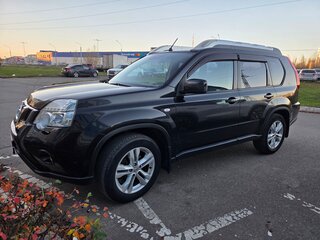 2011 Nissan X-Trail II Рестайлинг, чёрный, 1450000 рублей, вид 1