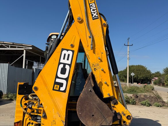 2011 JCB 3CX, 5350000 рублей - вид 3