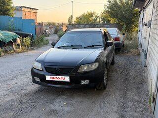 2000 Mazda Familia S-Familia S-Wagon VIII (BJ), чёрный, 220000 рублей, вид 2