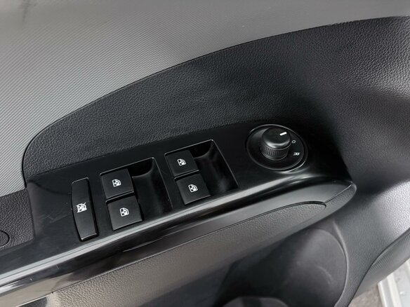 2012 Chevrolet Aveo II, серебристый, 649000 рублей - вид 16