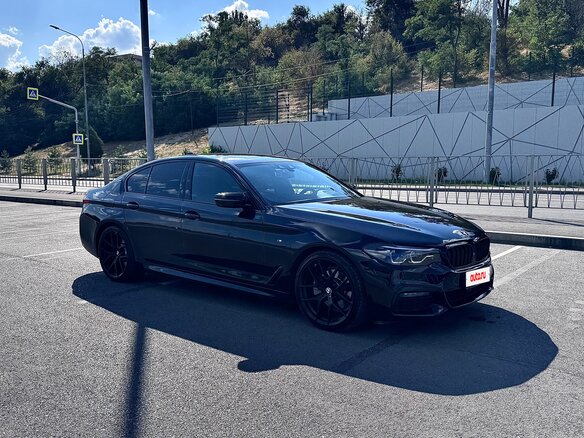 2019 BMW 5 серии 520d VII (G30/G31/G38), чёрный, 3790000 рублей - вид 7