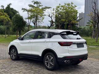 2022 Geely Coolray (Binyue Cool) I, белый, 1350000 рублей, вид 4