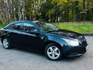 2012 Chevrolet Cruze I, чёрный, 615000 рублей, вид 3