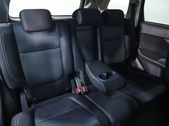 2019 Mitsubishi Outlander III Рестайлинг 3, чёрный, 1969000 рублей - вид 25